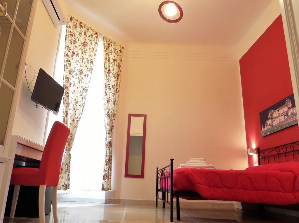 325 Rooms Ai Fori Rome Luaran gambar