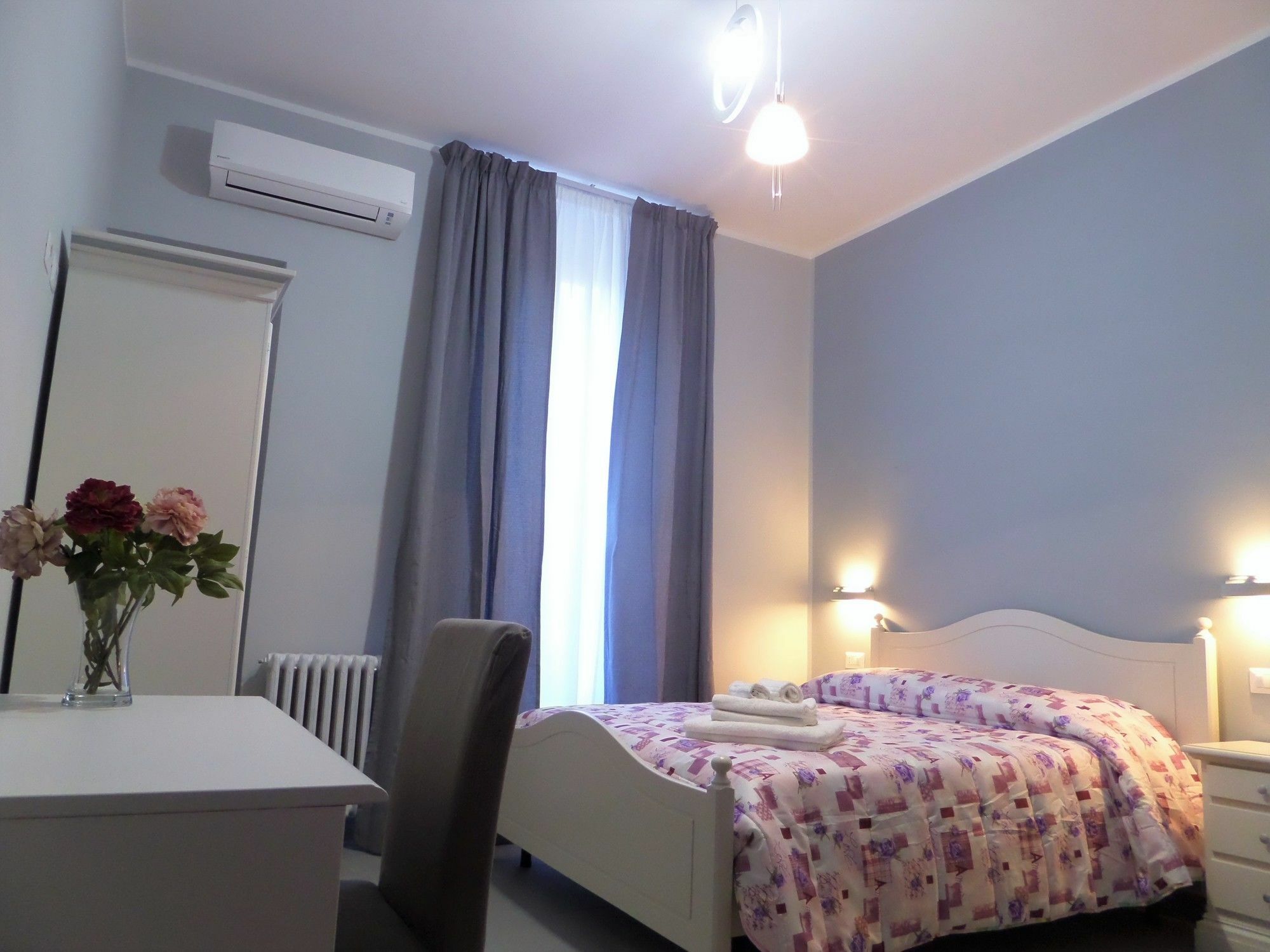 325 Rooms Ai Fori Rome Luaran gambar